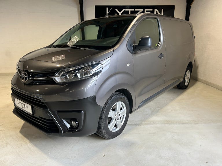 Toyota ProAce D 120 Medium Comfort