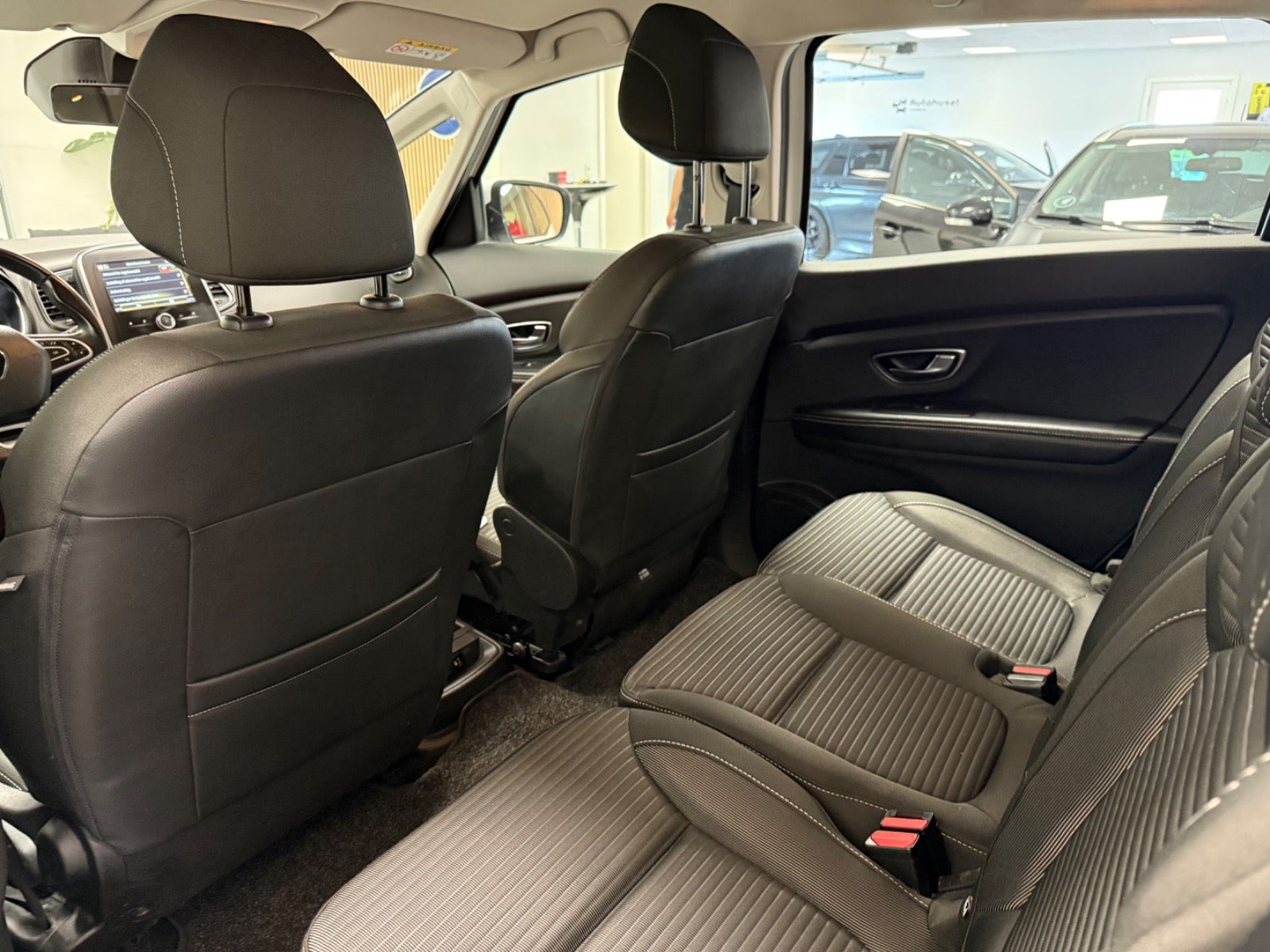 Billede af Renault Grand Scenic IV 1,3 TCe 140 Zen EDC 7prs