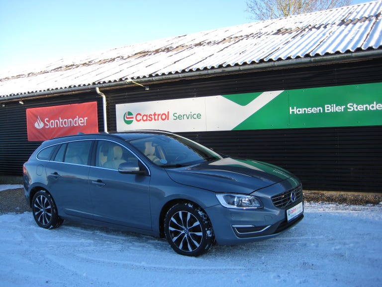 Volvo V60 T3 152 Momentum aut.