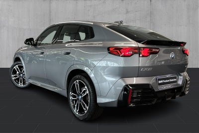 BMW iX2 eDrive20 M-Sport - 2