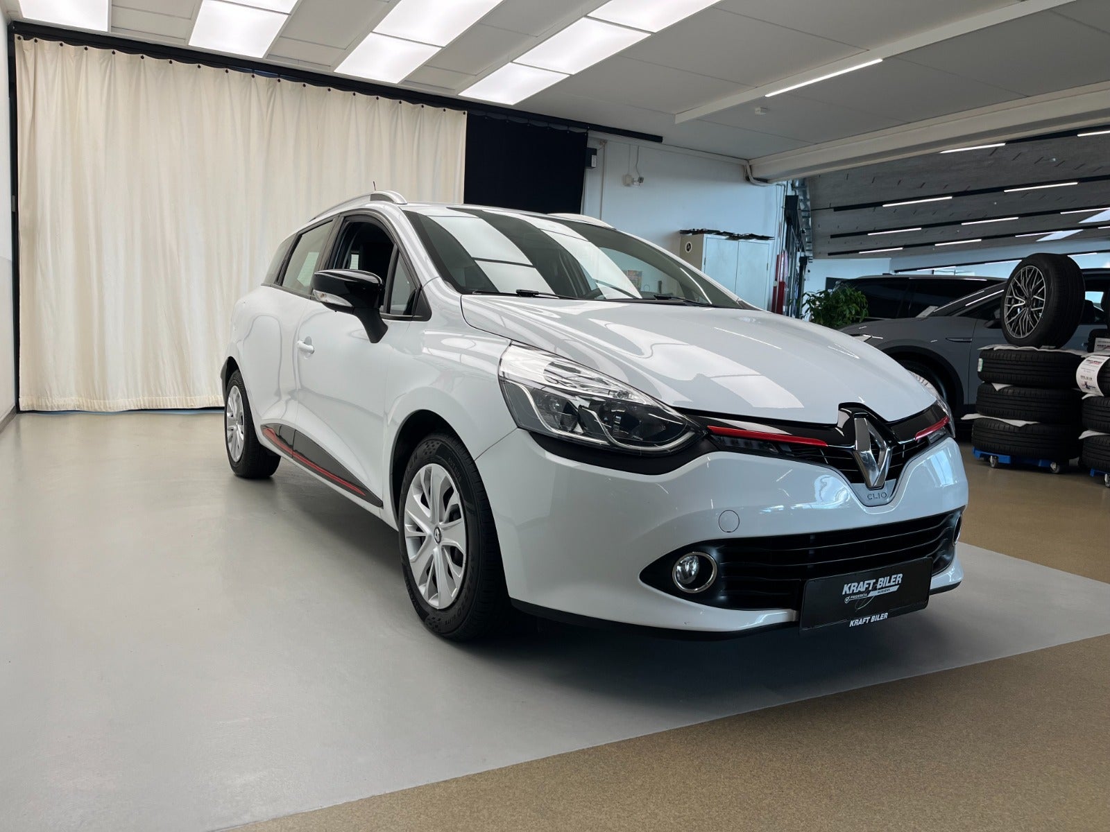 Billede af Renault Clio IV 1,5 dCi 75 Expression Sport Tourer