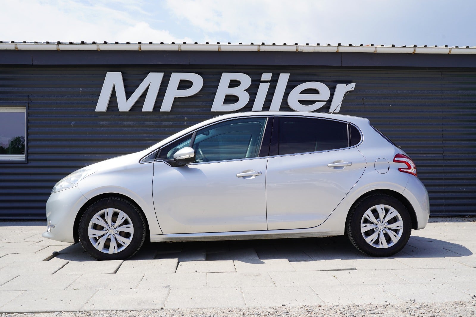 Billede af Peugeot 208 1,2 VTi 82 Supreme Sky