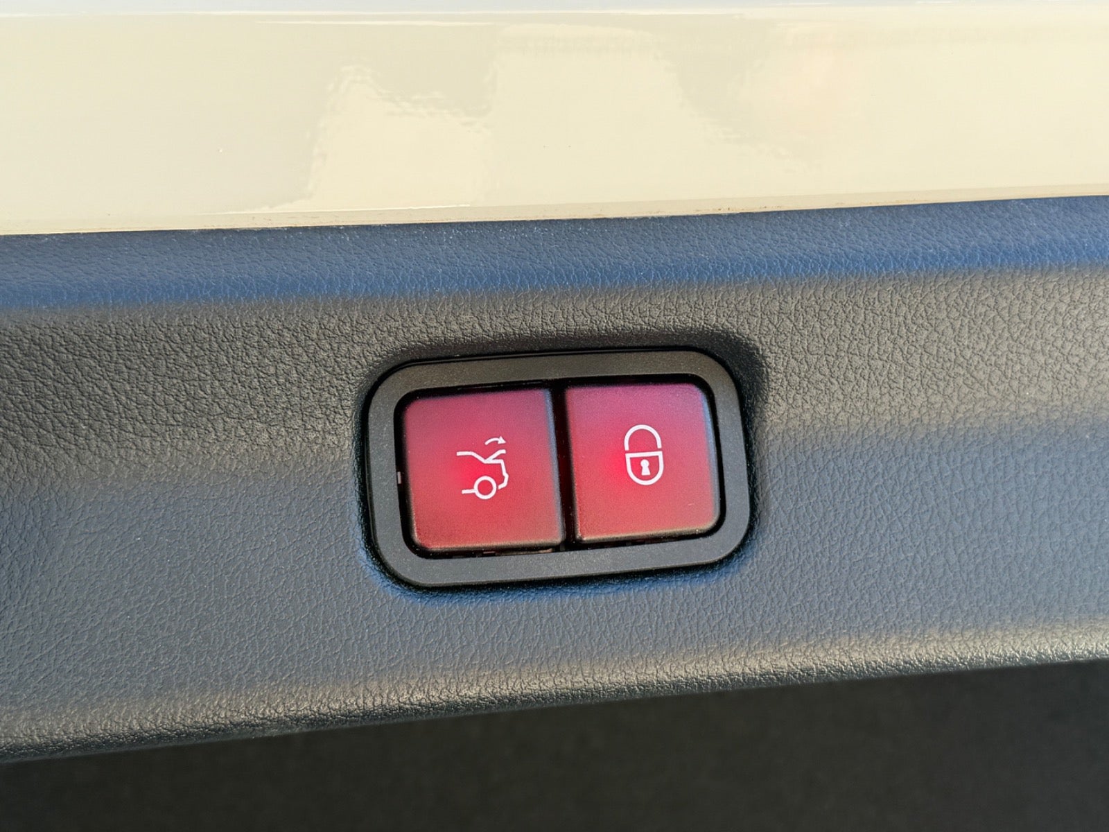 Mercedes EQE350 AMG Line Premium Plus