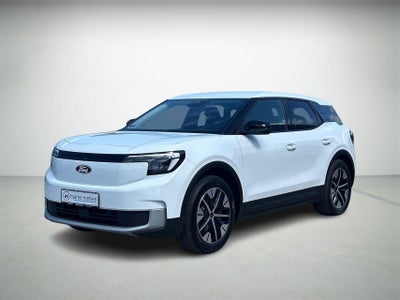 Ford Explorer Select Extended Range