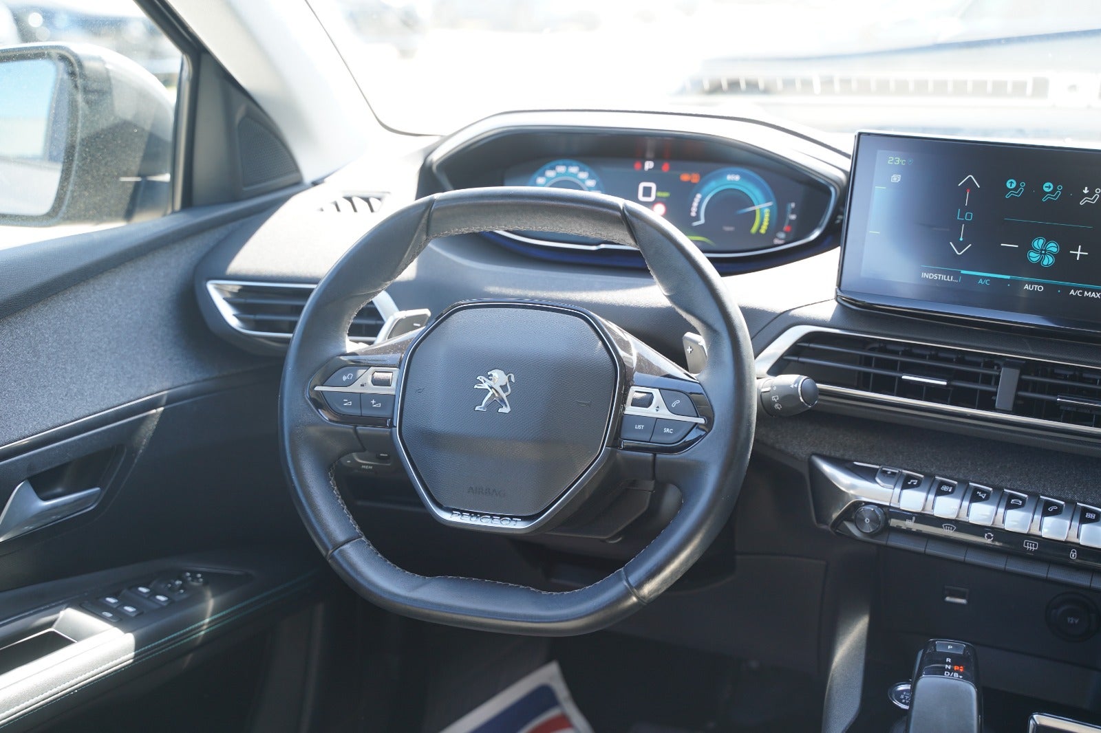 Billede af Peugeot 3008 1,6 Hybrid Allure EAT8