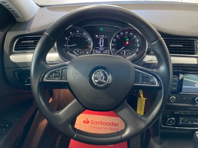 Skoda Superb TSi 160 Elegance Combi DSG