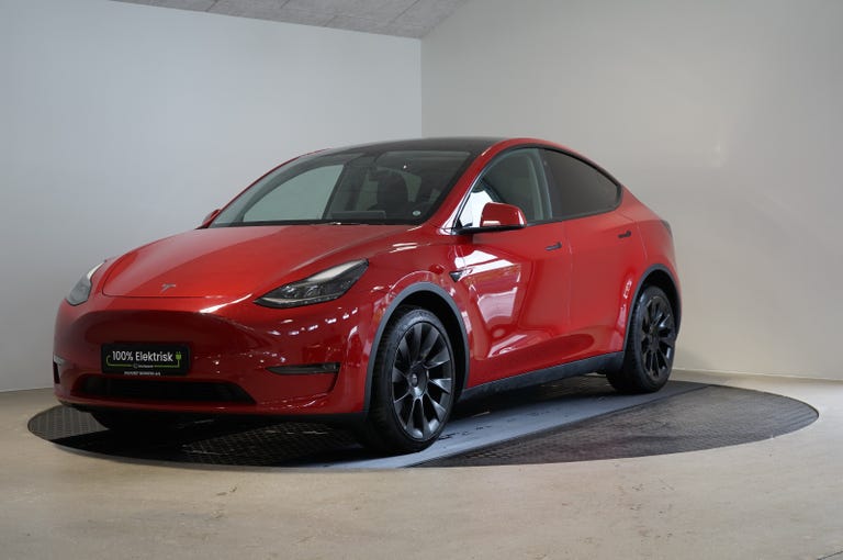 Tesla Model Y Long Range AWD