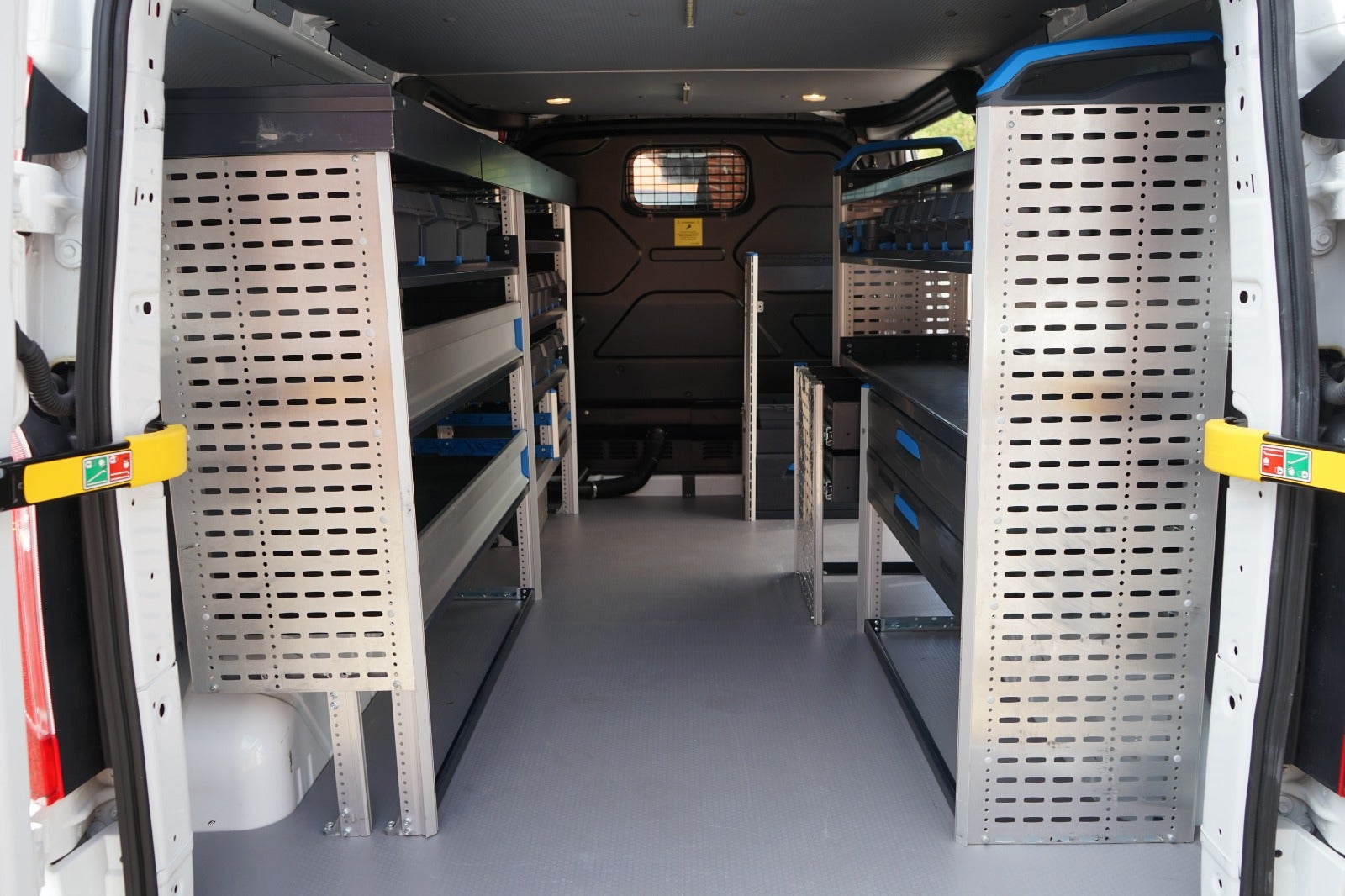Billede af Ford Transit Custom 300L 2,0 TDCi 130 Trend