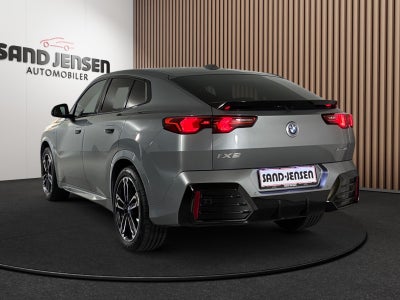 BMW iX2 xDrive30 M-Sport