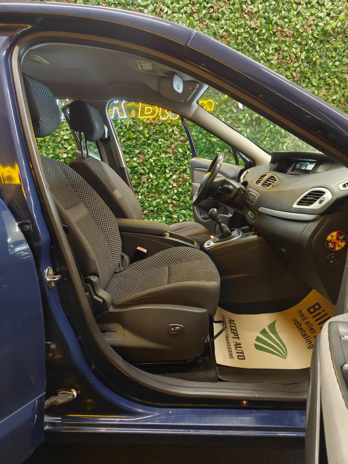 Billede af Renault Grand Scenic III 1,6 16V Authentique+