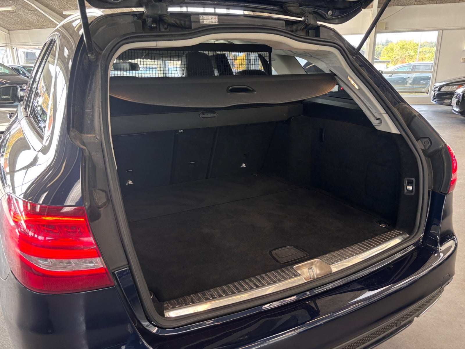 Mercedes C220 d, Billede 5