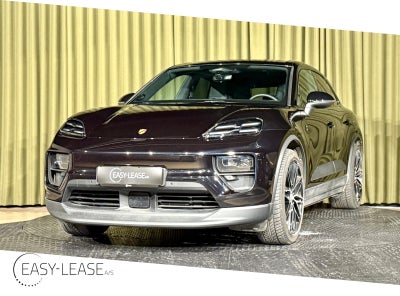 Porsche Macan 4   5d