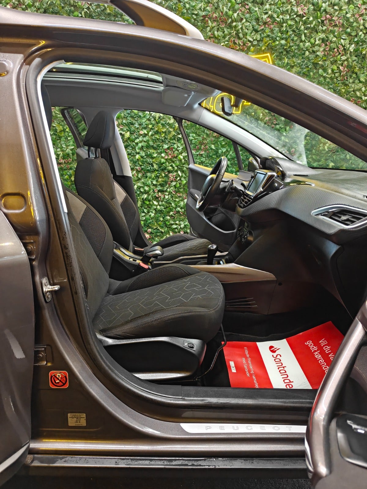 Billede af Peugeot 2008 1,2 e-VTi 82 Active Sky ESG