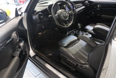 MINI Cooper SE Yours Trim