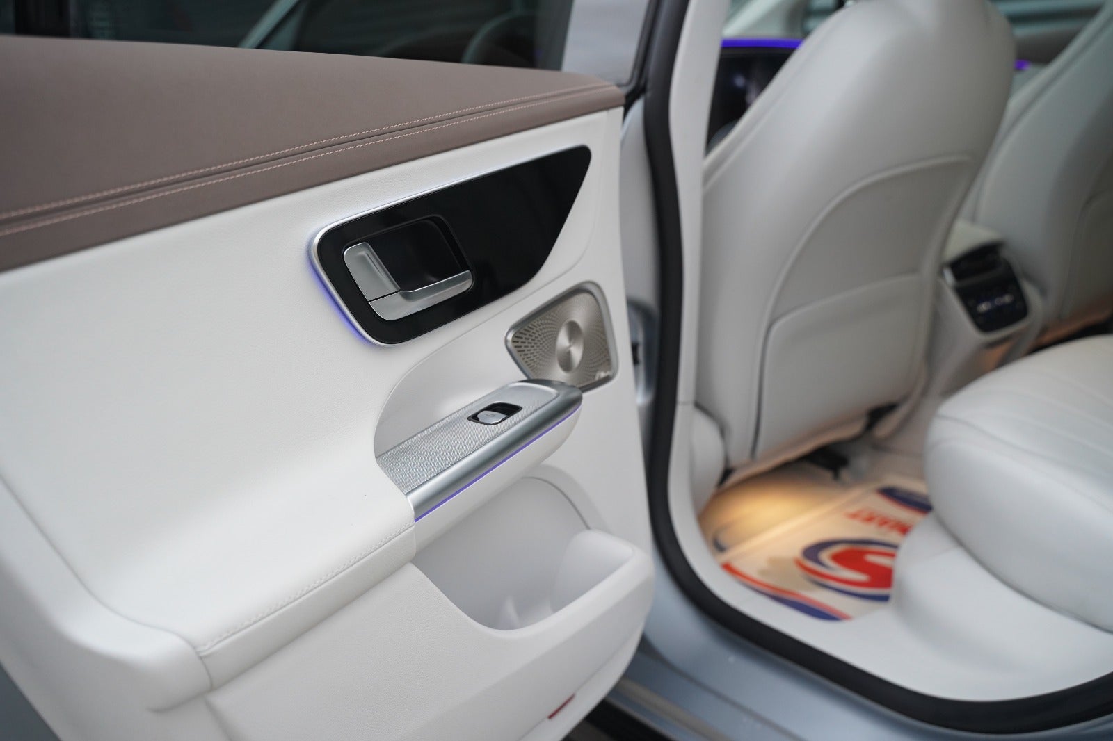 Billede af Mercedes EQE500  4Matic