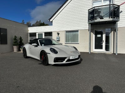 Porsche 911 Targa 4 GTS 3,0 PDK 2d