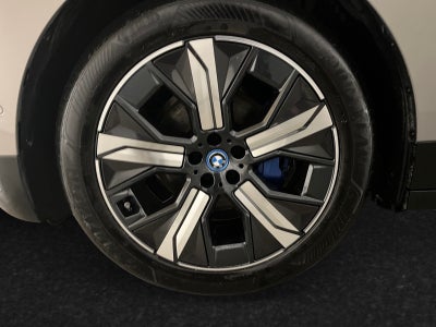 BMW iX xDrive50 Supercharged