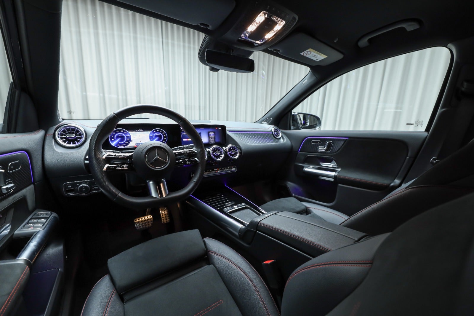 Mercedes-Benz EQA 250+ (4/8)