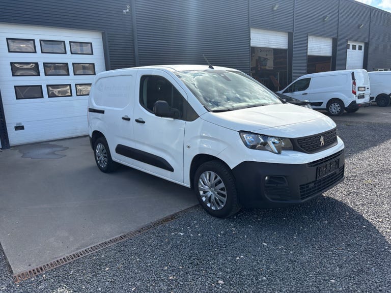 Peugeot Partner BlueHDi 100 L1V1 Plus Pro Van