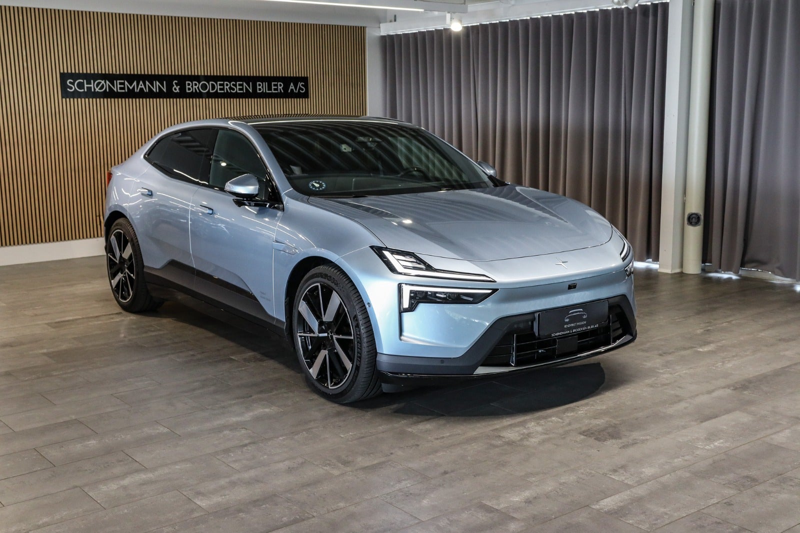 Billede af Polestar 4 Coupé Long Range AWD