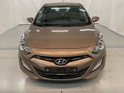 Hyundai i30 1,4 CVVT Comfort XTR 5d