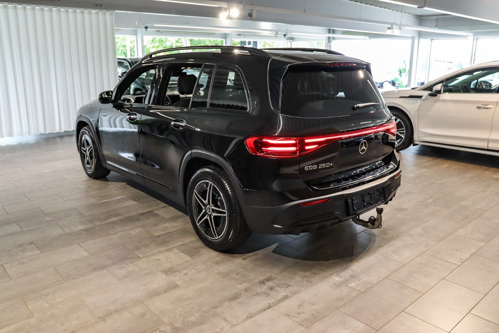 Billede af Mercedes EQB250+ AMG Premium