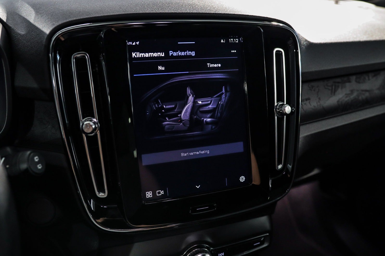 Billede af Volvo XC40  P6 ReCharge Plus