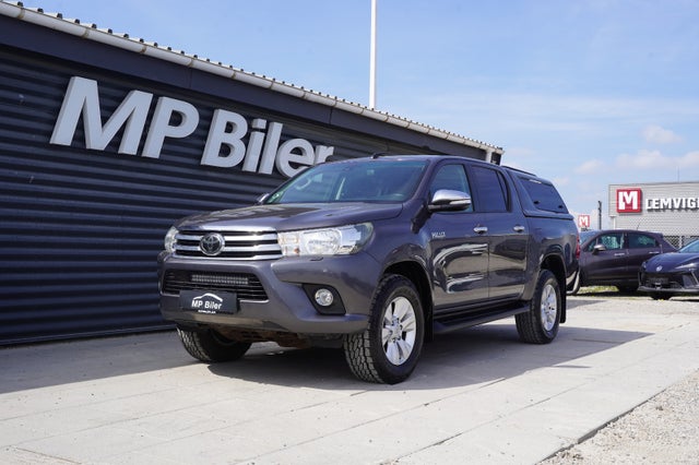 Toyota HiLux 2,4 D-4D 150 T3 Db.Kab aut. 4x4