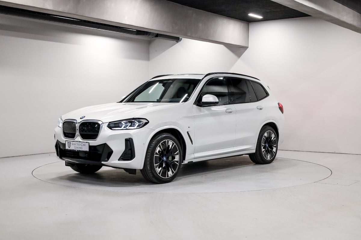 BMW iX3 Charged Plus M-Sport