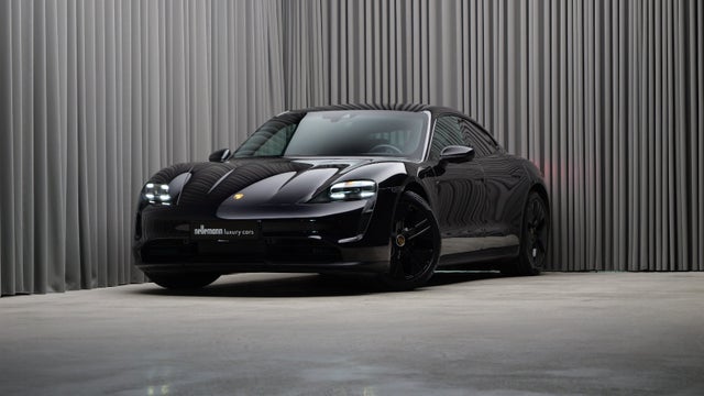 Porsche Taycan 