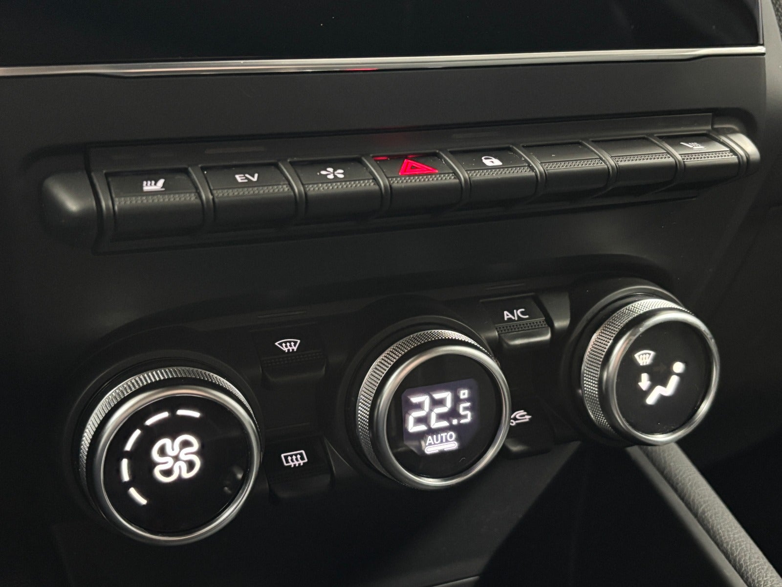 Billede af Renault Captur 1,6 E-Tech Intens