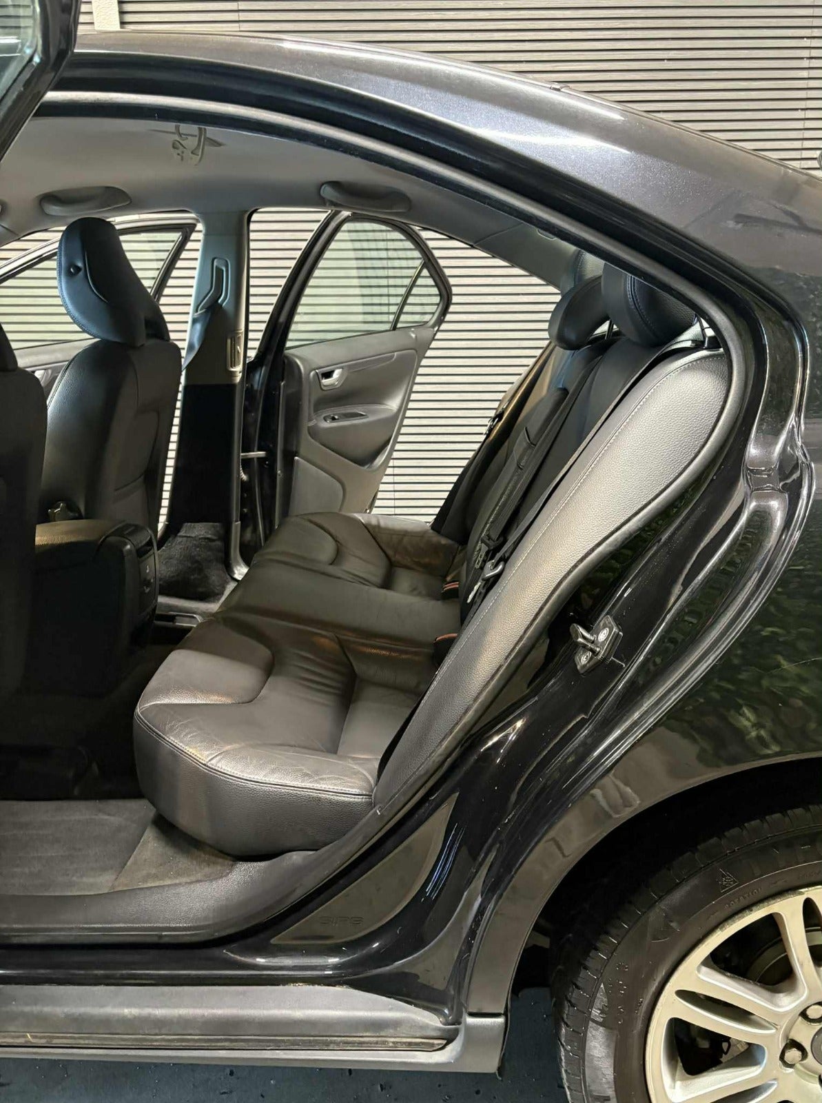Billede af Volvo S60 2,4 170 Momentum aut.