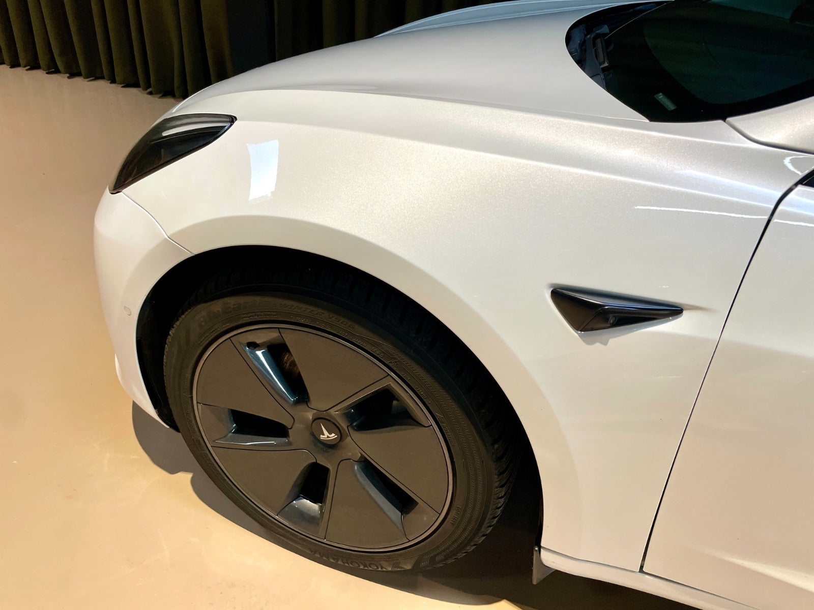 Billede af Tesla Model 3  Standard Range+ RWD