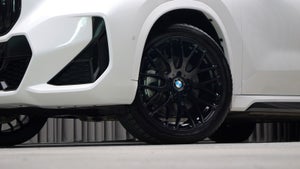 BMW iX1 xDrive30 M-Sport