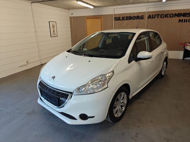 Peugeot 208 VTi Active