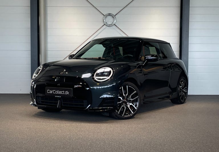 MINI Cooper SE JCW Trim XL