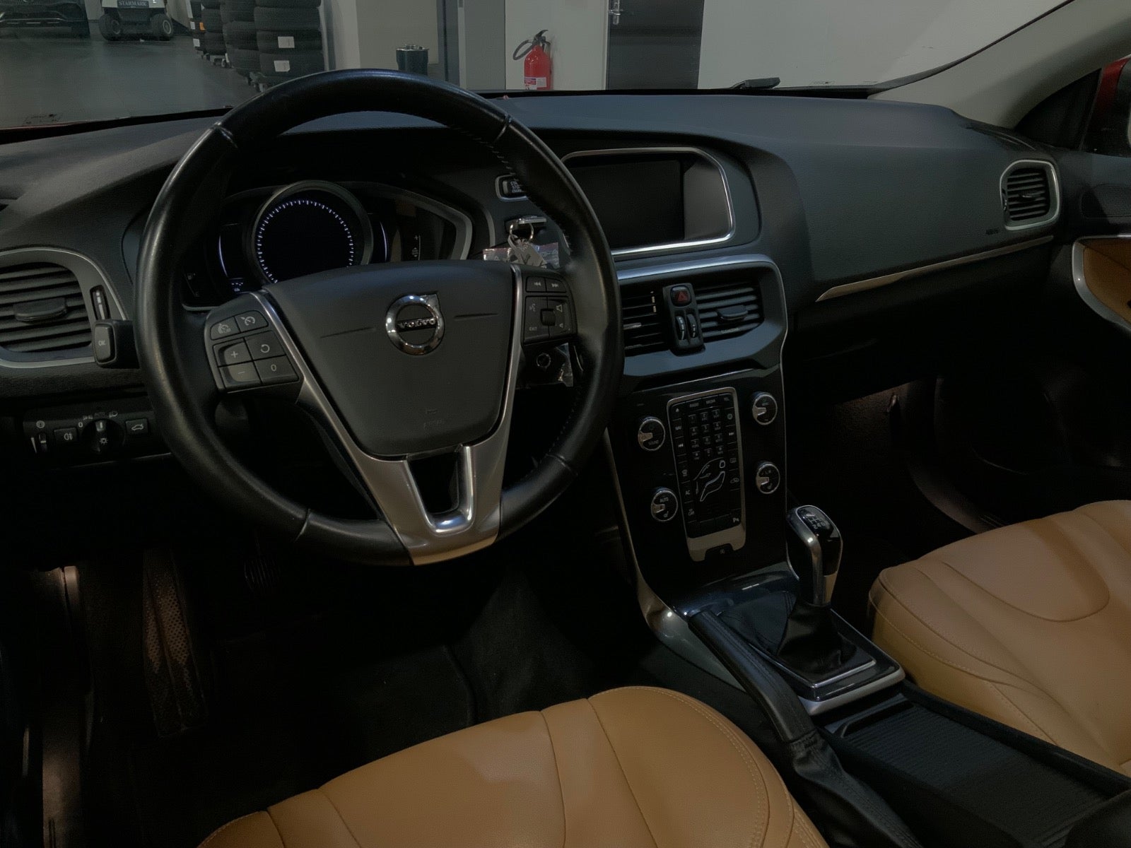 Volvo V40 (8/8)