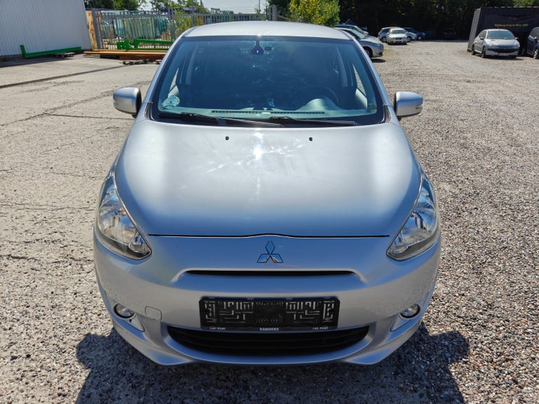 Mitsubishi Space Star Classic Collection+