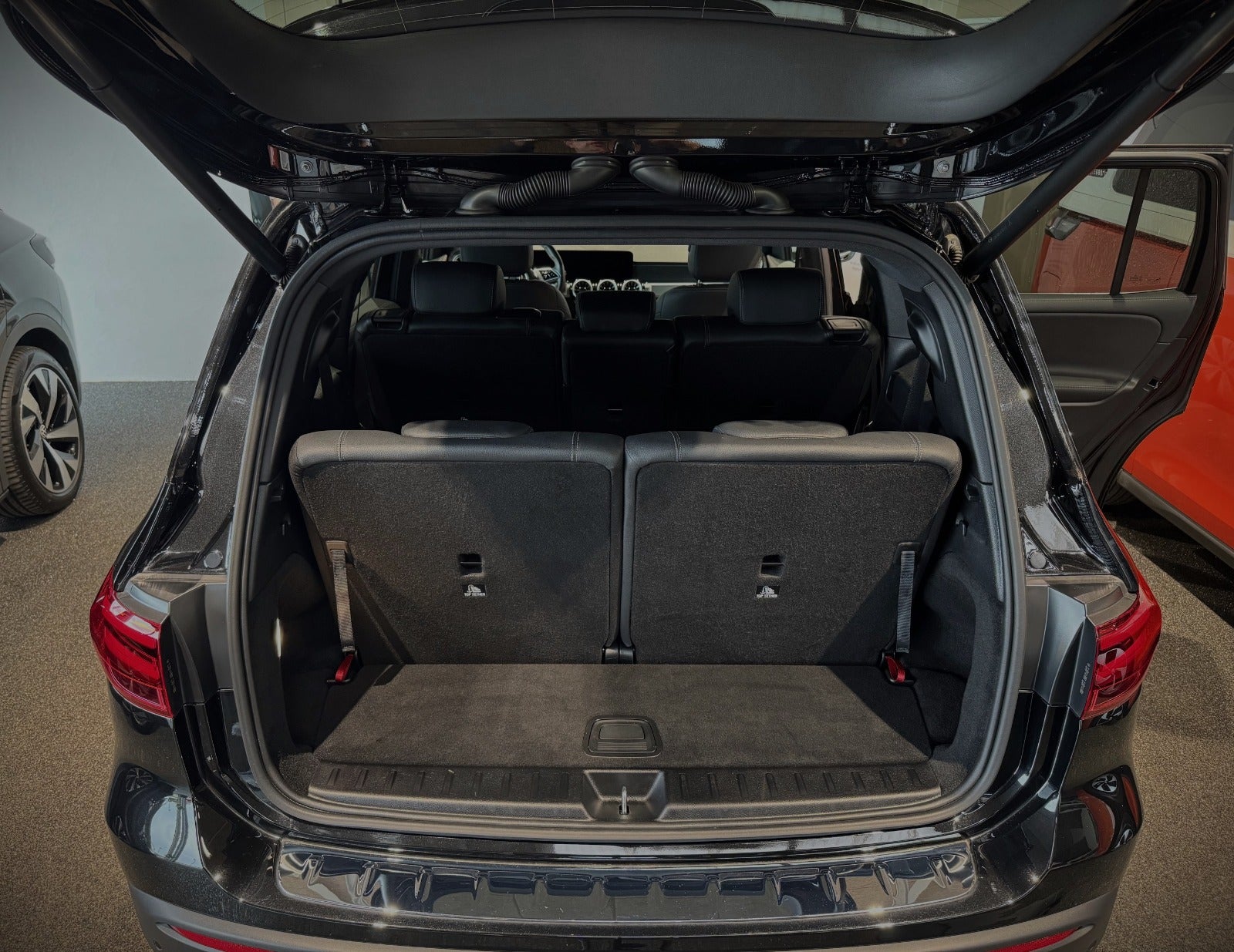 Mercedes EQB350 Progressive Advance Plus 4Matic 7prs