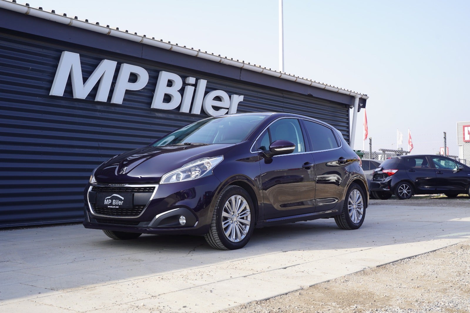 Billede af Peugeot 208 1,5 BlueHDi 100 Infinity Sky