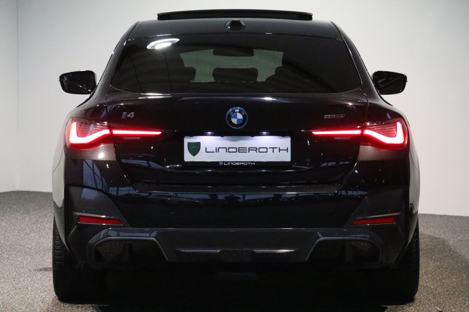 BMW i4 eDrive35 M-Sport 5d - 4