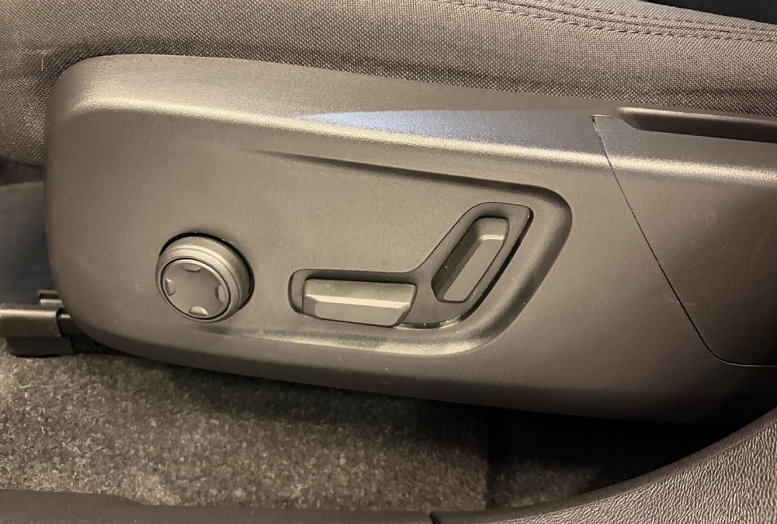 Volvo XC40 P6 ReCharge Plus