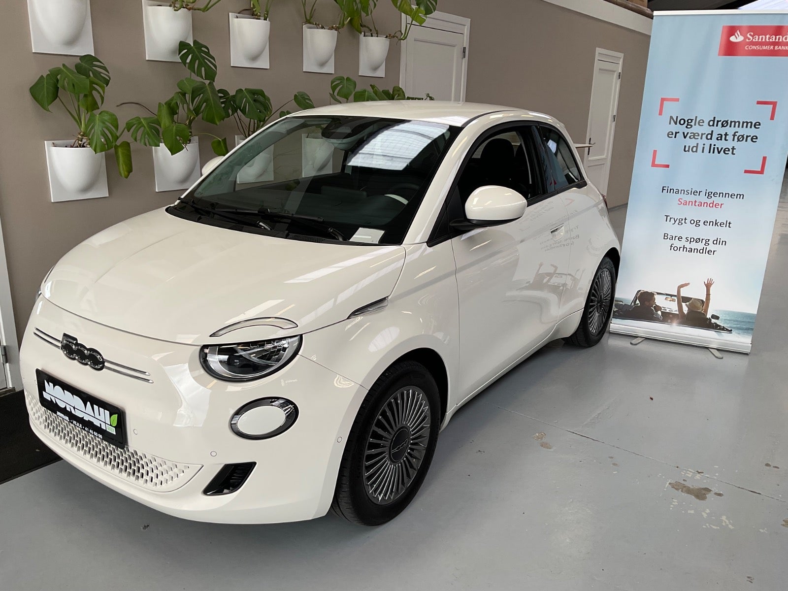 Fiat 500e 42 Icon Pack 3d - 1