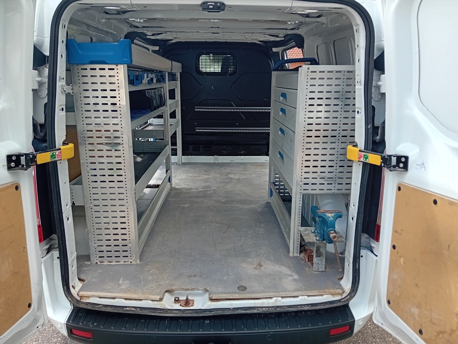 Billede af Ford Transit Custom 300L 2,0 TDCi 130 Trend