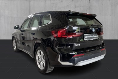 BMW iX1 eDrive20 X-Line BMW iX1 eDrive20 X-Line - 2