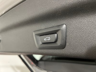 BMW iX1 xDrive30 Van