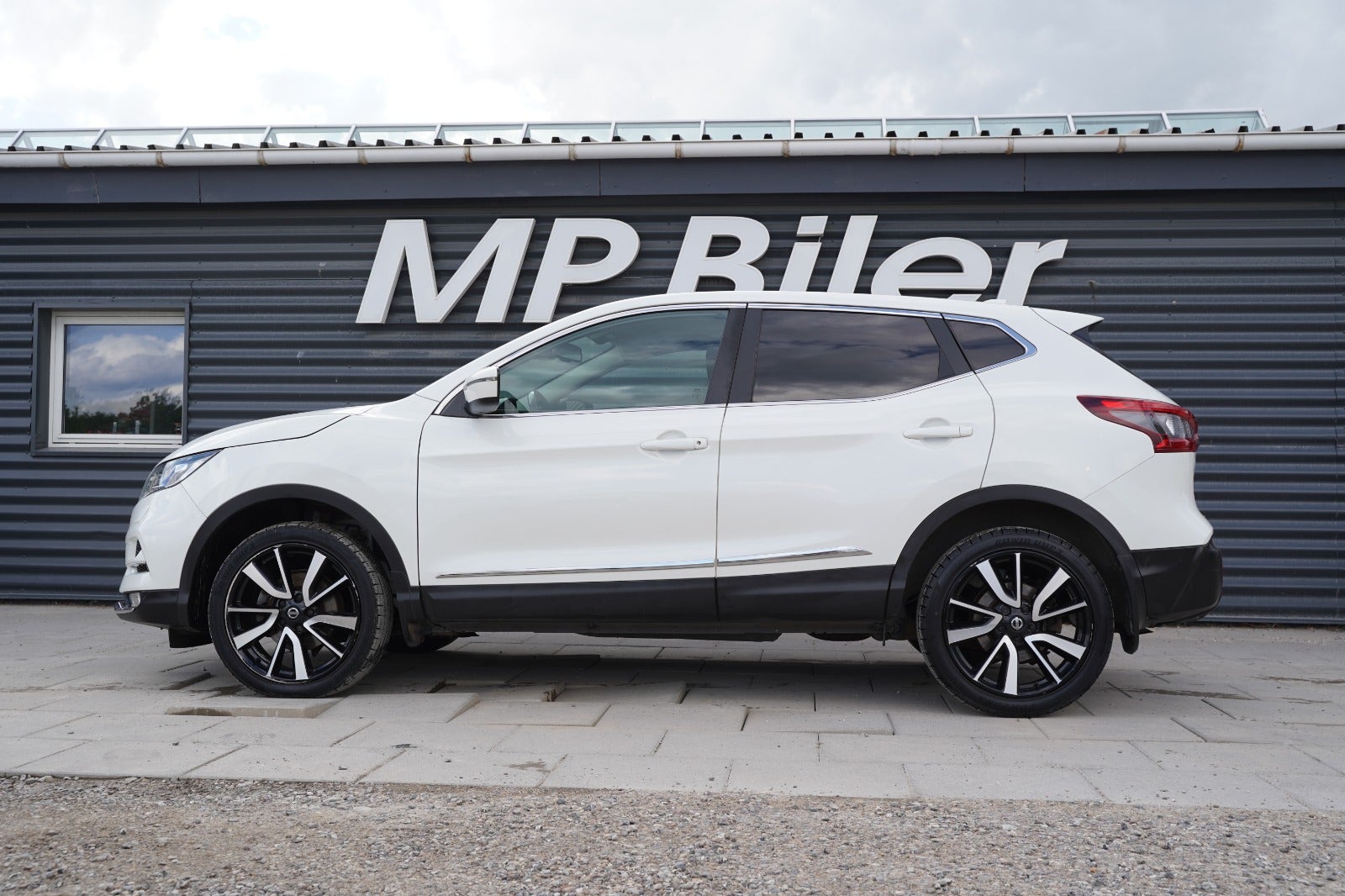 Billede af Nissan Qashqai 1,2 Dig-T 115 Acenta Connect