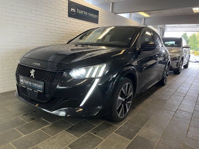 Peugeot e-208 GT