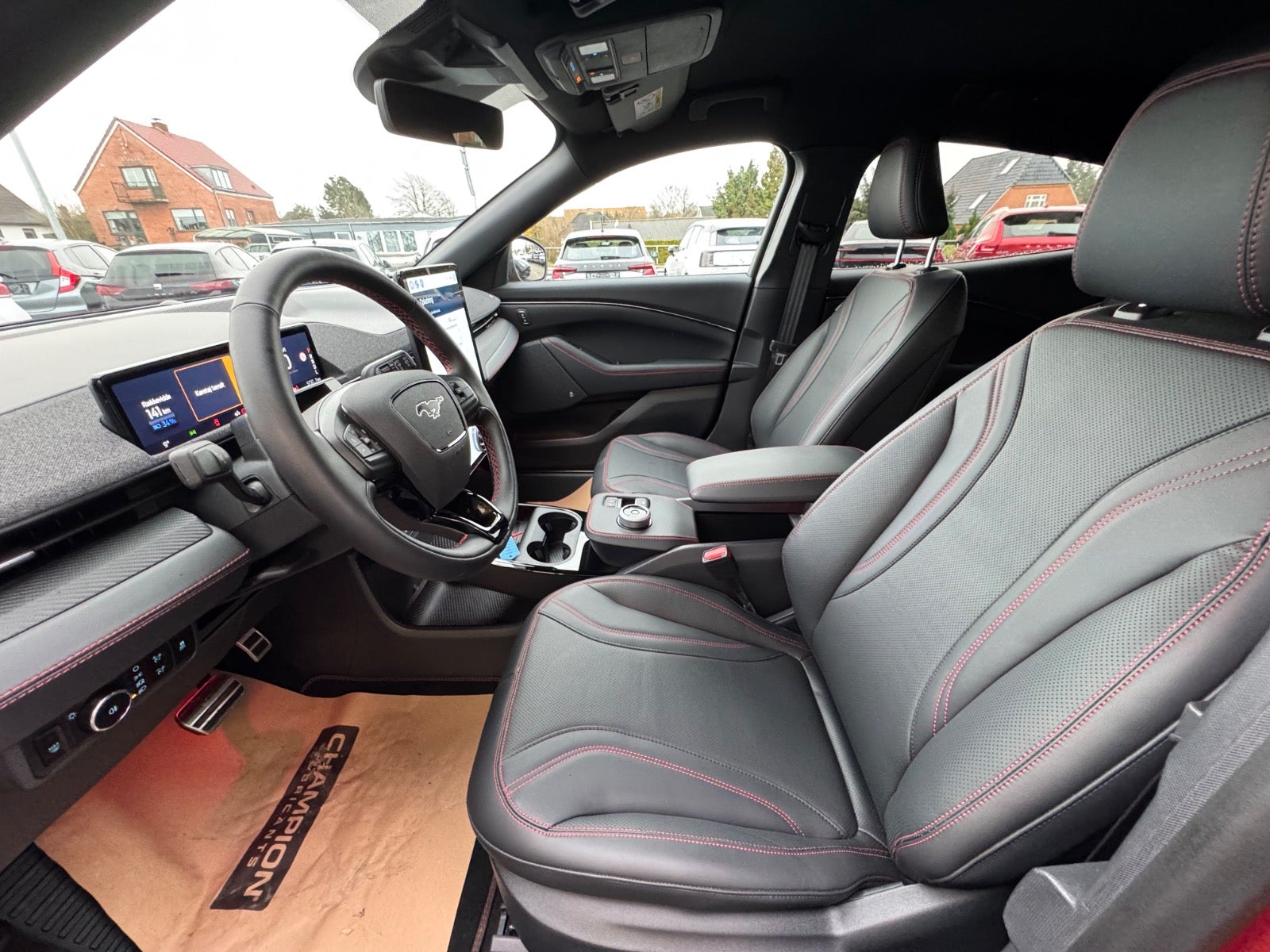 Billede af Ford Mustang Mach-E 98 Premium Extended Range