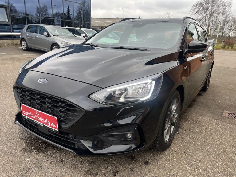 Ford Focus EcoBoost ST-Line Business stc.